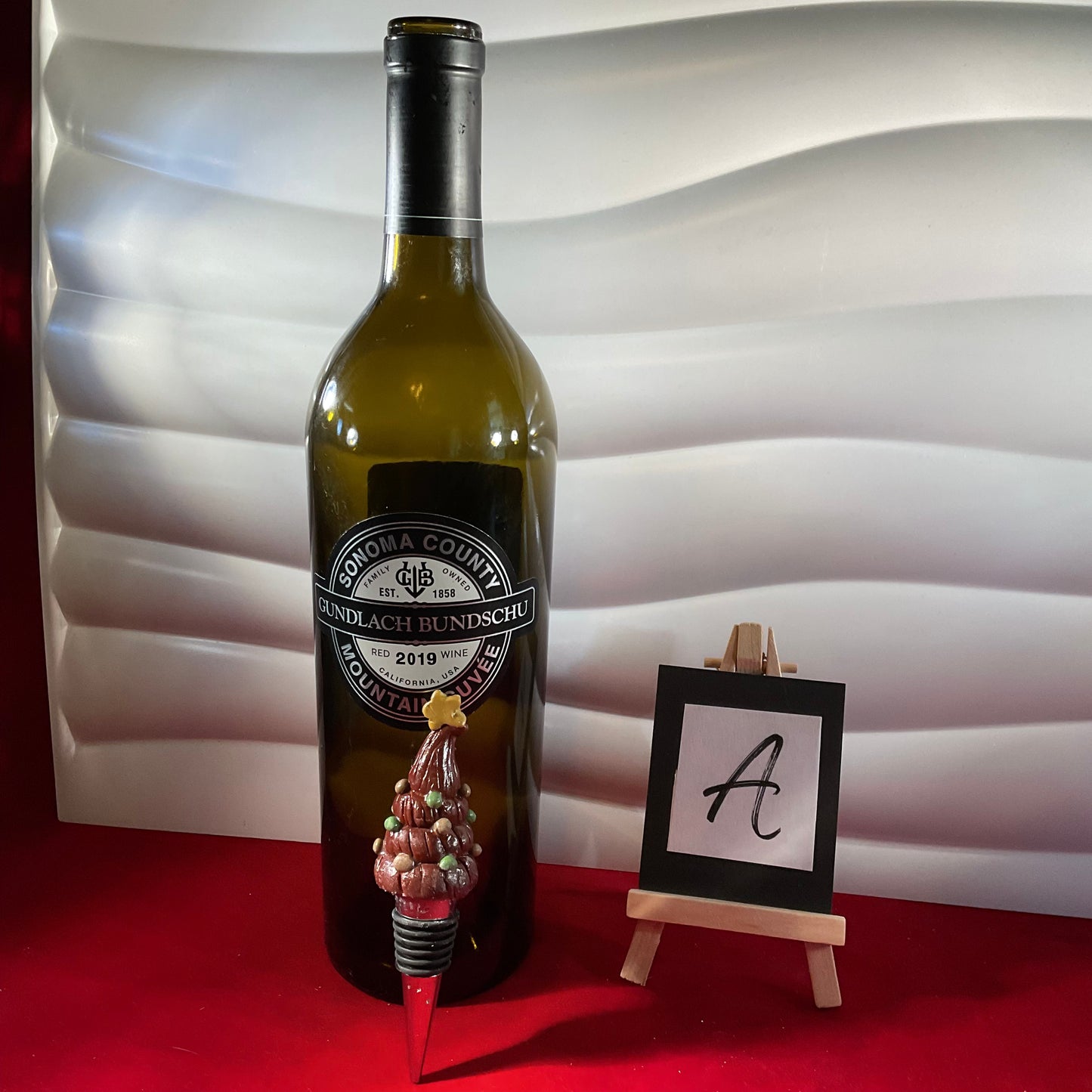 Wine bottle stoppers