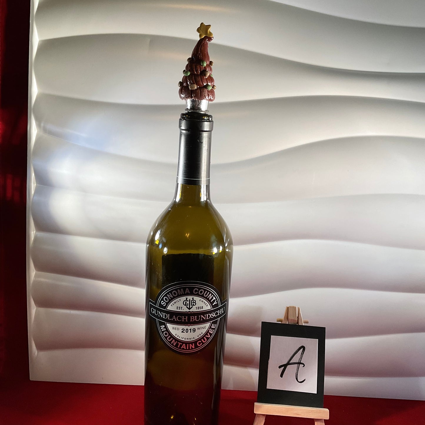 Wine bottle stoppers